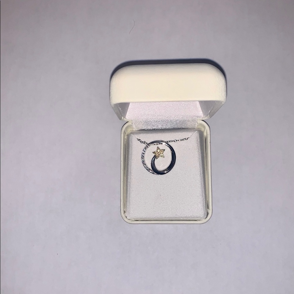 Shooting star necklace